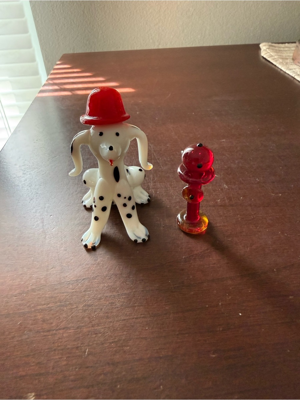 Glass figures